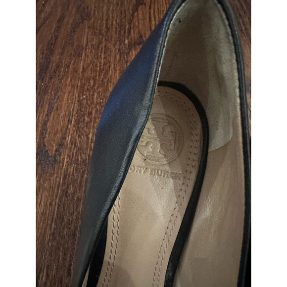 Women's Tory Burch Black Leather Wedge Heel Shoes Size 5 M - Picture 4 of 9